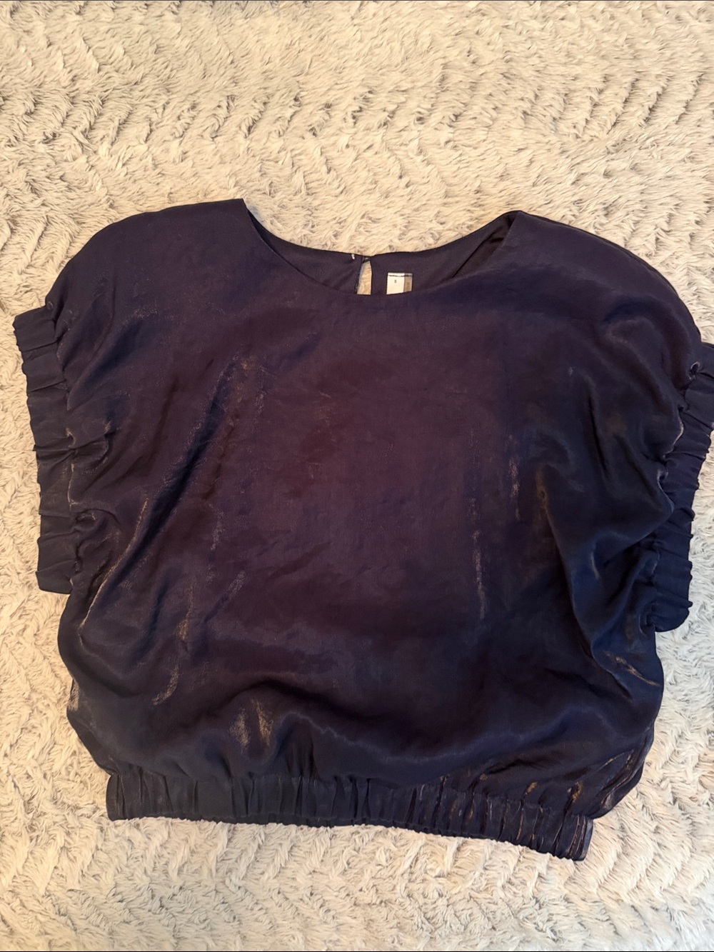 glam Navy Short Sleeve Ruched-Hem Blouse cropped shimmery S LikeNew